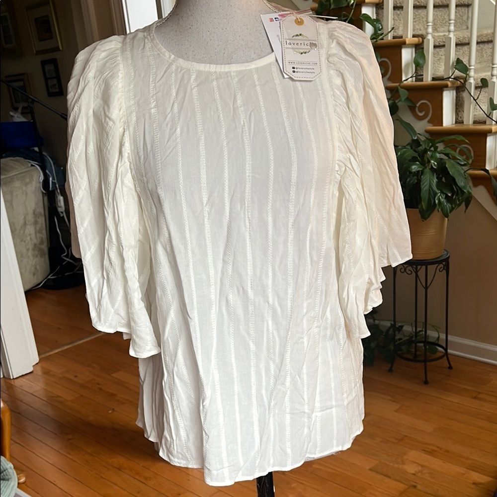 NWT Love Riche by Maebrook Boutique Cream Flutter Sleeve Blouse